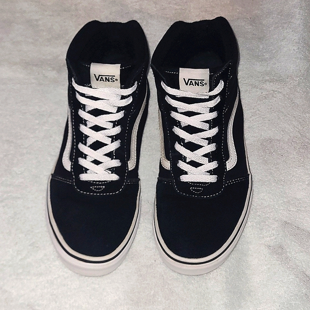 Vans Sk8-Hi Black/White - Size 7 Youth- Sk8 Hi - ID# 500714, Unisex